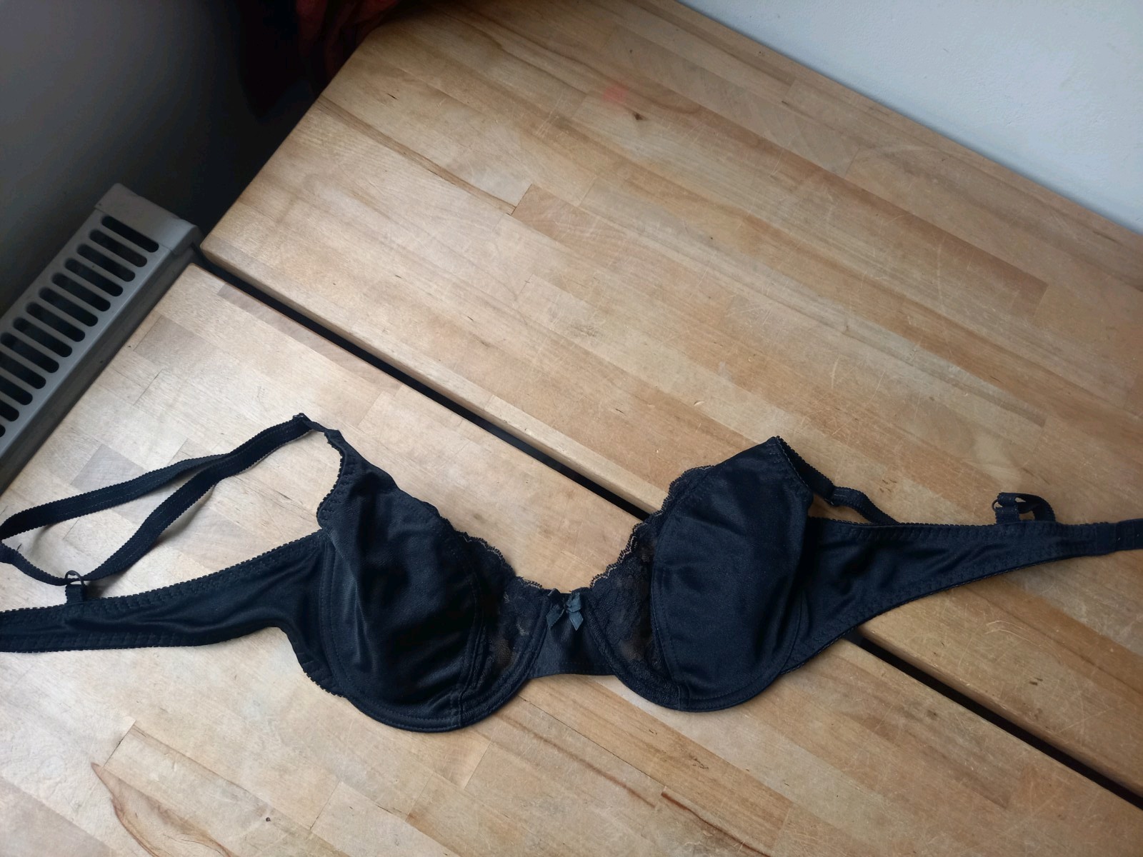 Black Bra with Half Cup Lace Underwired 36B BRAND NEW