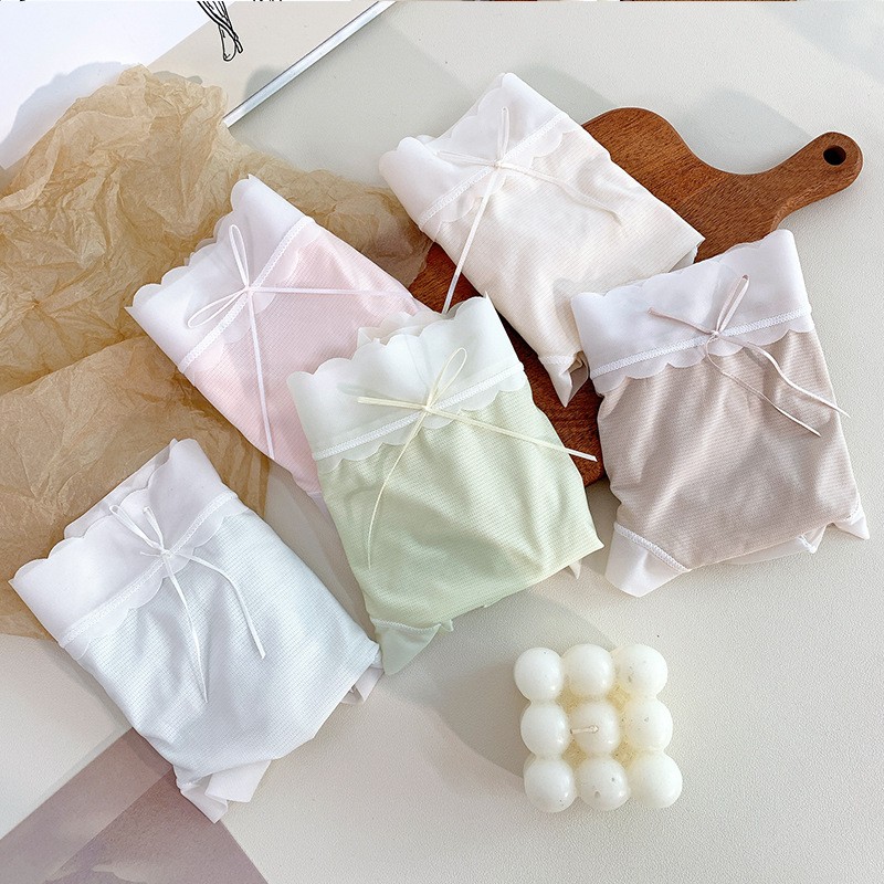 Girls Cotton Like Silk Underpants Antibacterial Moisture Wicking Ladies Panties