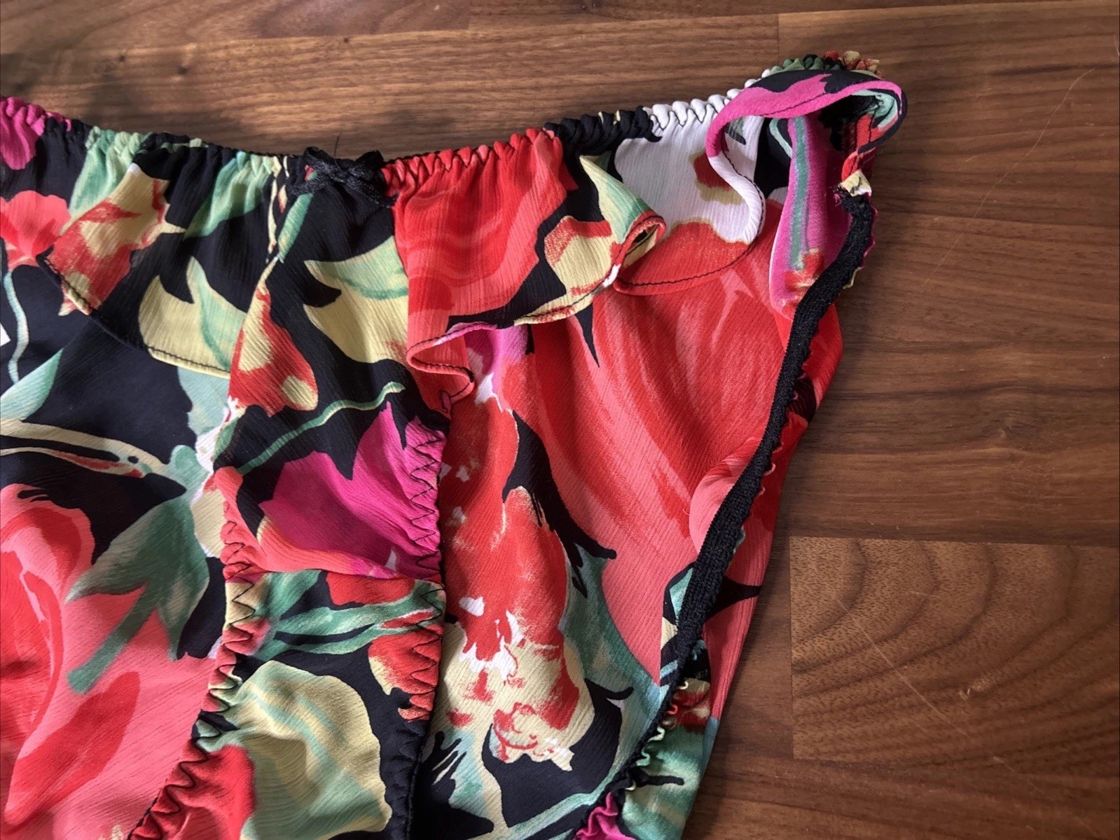 Vtg Victoria Secret Panties Second Skin Satin Gold Crown Label M/6 Chiffon Hicut