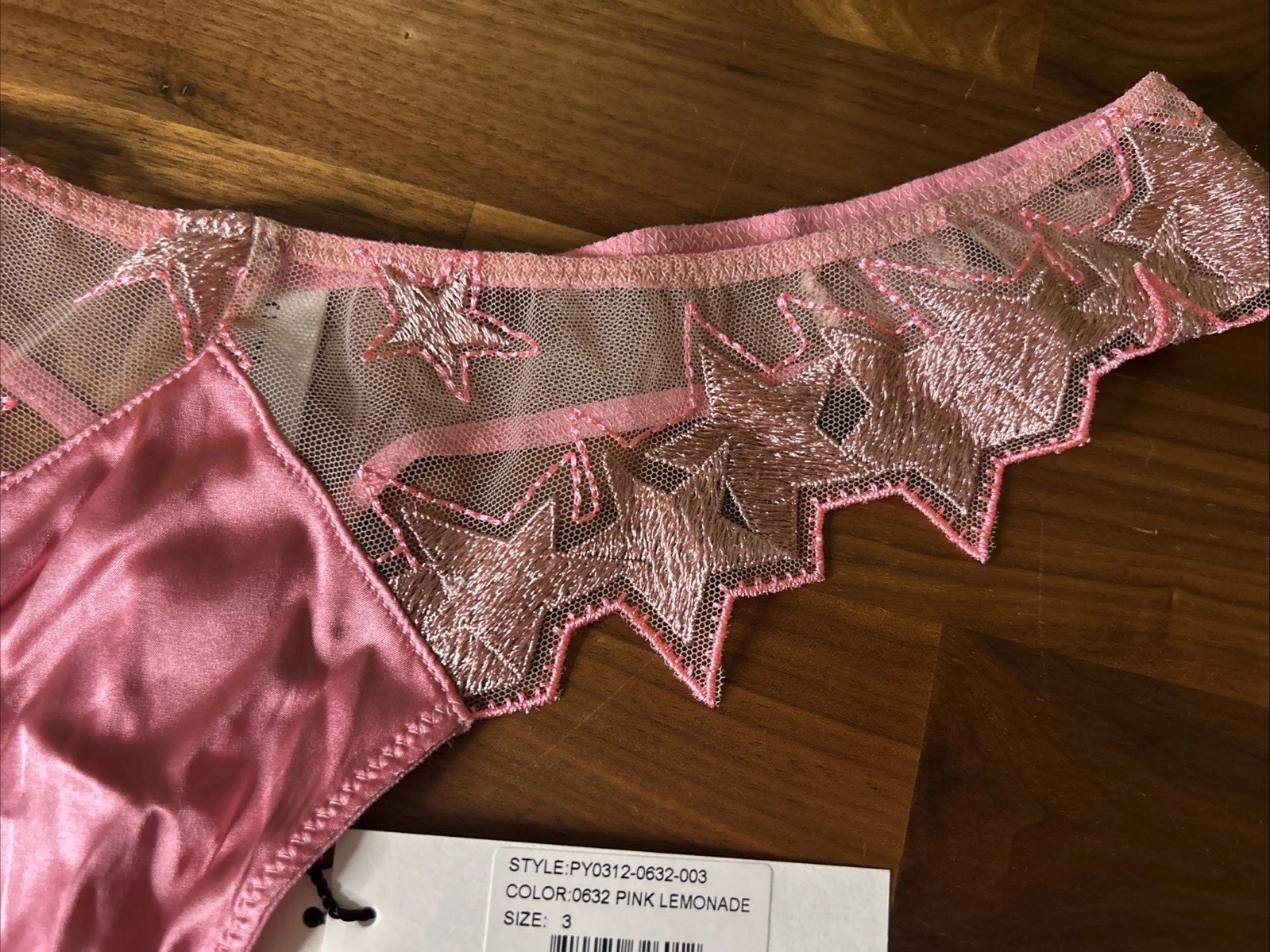 Fleur Du Mal Women’s Pink Lemonade Silk Lily Lace Low-Rise Thong Panties Size 3