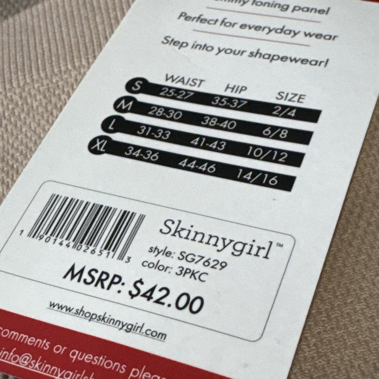 Skinny Girl Shaping Seamless Briefs Panties Size Medium Seamless 3 Pair