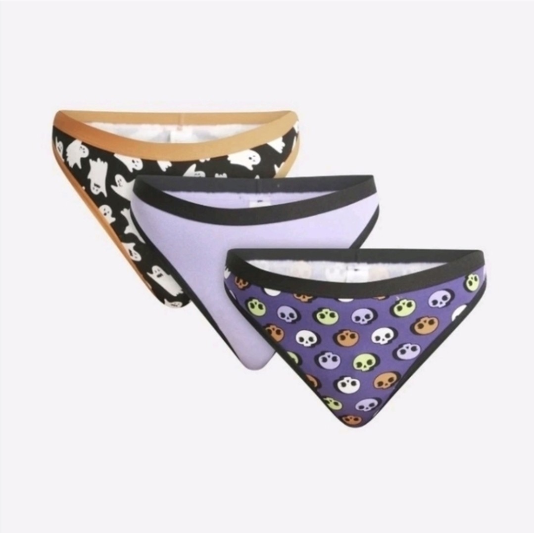NEW Lot Of 4 Walmart Halloween Thongs 3 Packs, Size Large