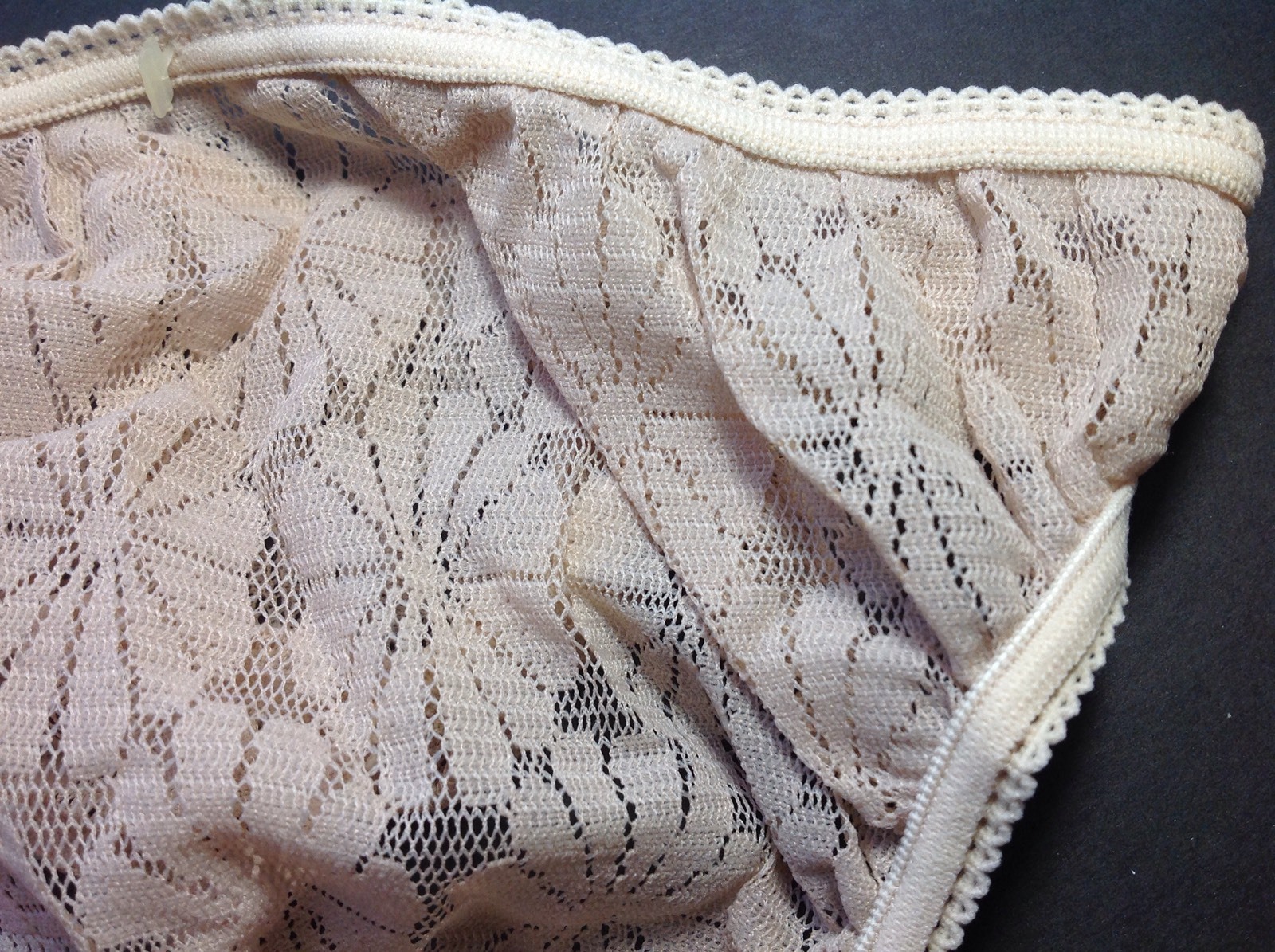 Women Panties,Thongs Size Small/5 Beige Fishnet Floral W/decoration
