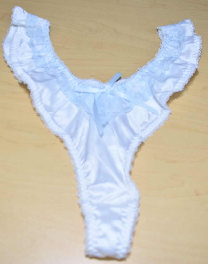LOVE & LEMONS Sleep Top Thong panty SWEETHEART SATIN ruffle Lot L Lingerie