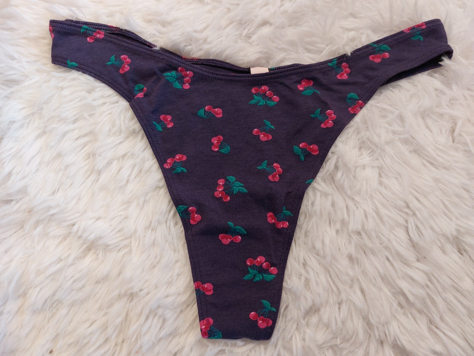 NWT Victoria’s Secret Stretch Cotton High-Leg Scoop Thong Panty Small (A11)