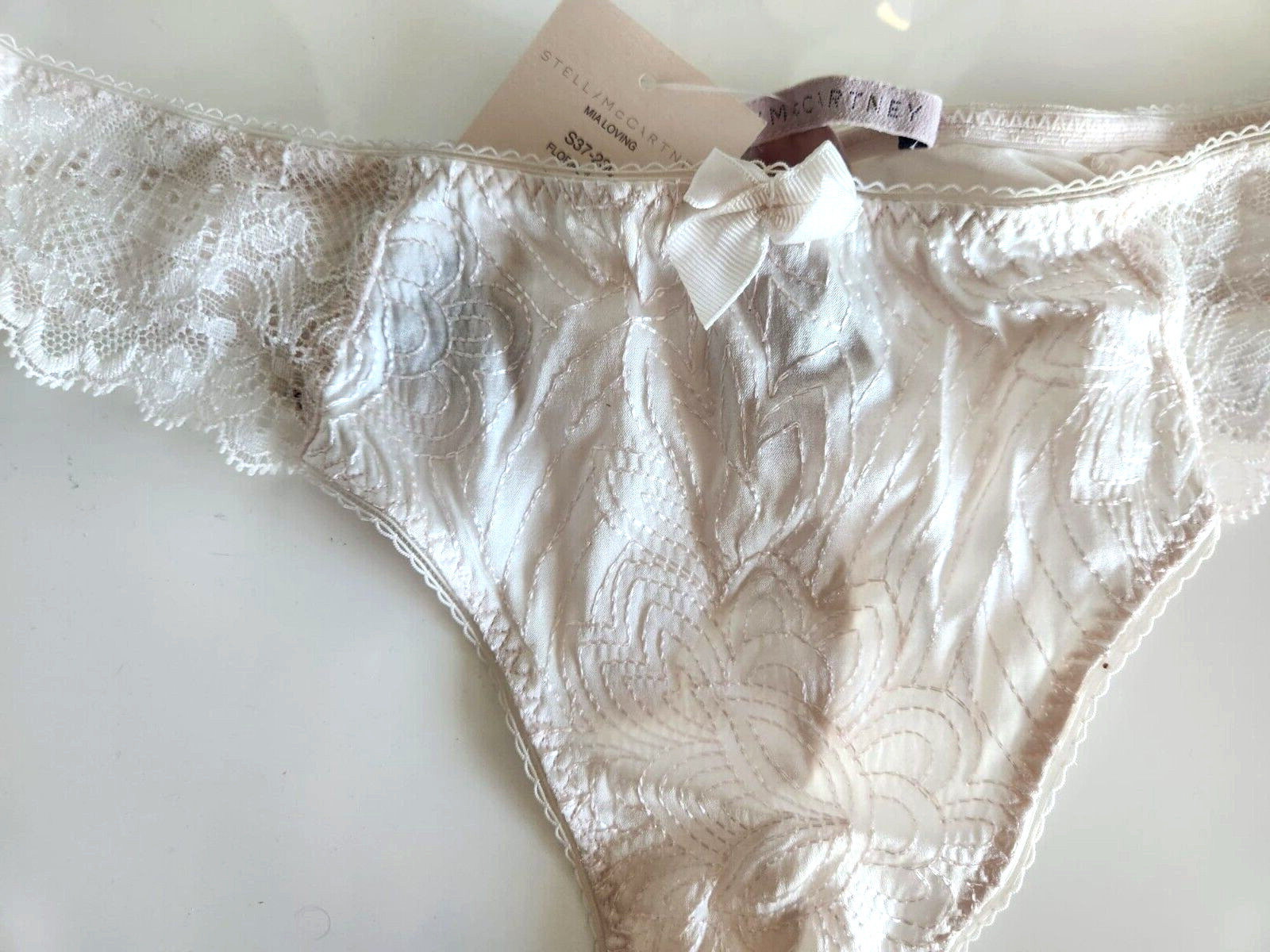 ✨Stella McCartney Thong Panty MIA LOVING Floral White Sand Cream Silk Lace L $99