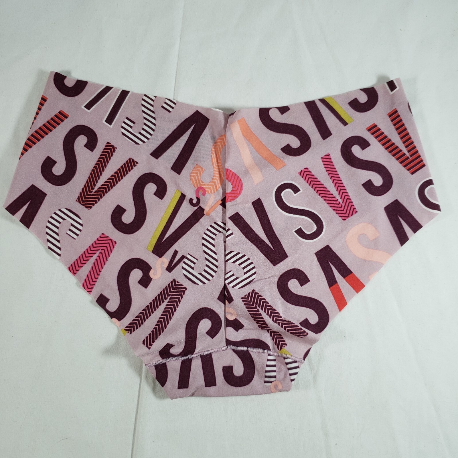 Victoria’s Secret No Show Hiphugger Small Signature Mauve Purple