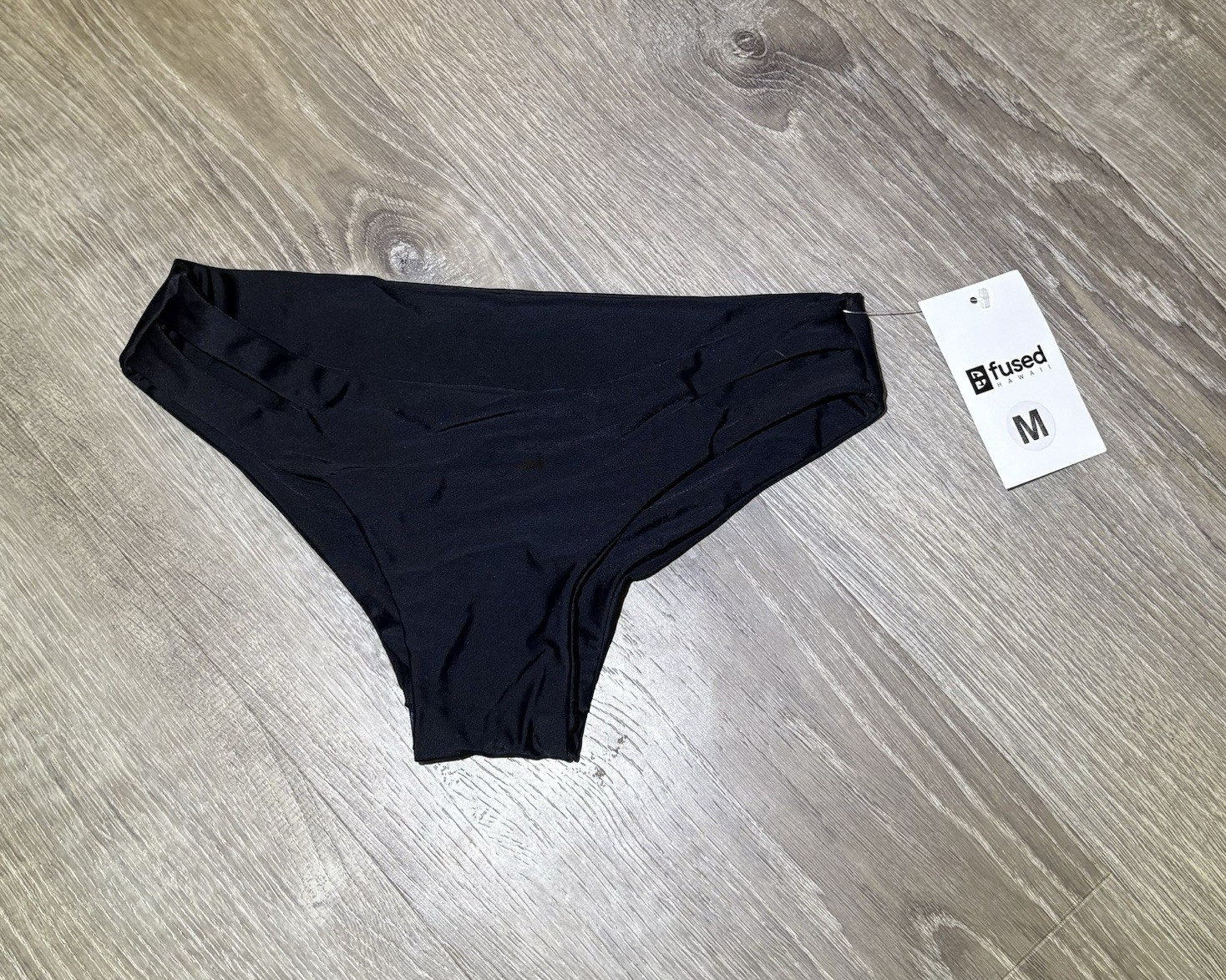 Fused Hawaii Women’s Solid Black Bikini bottoms , Size M Regular