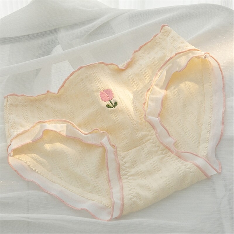Women s Flower Embroidered Ruffled Panties Breathable Cotton Briefs for Everyday
