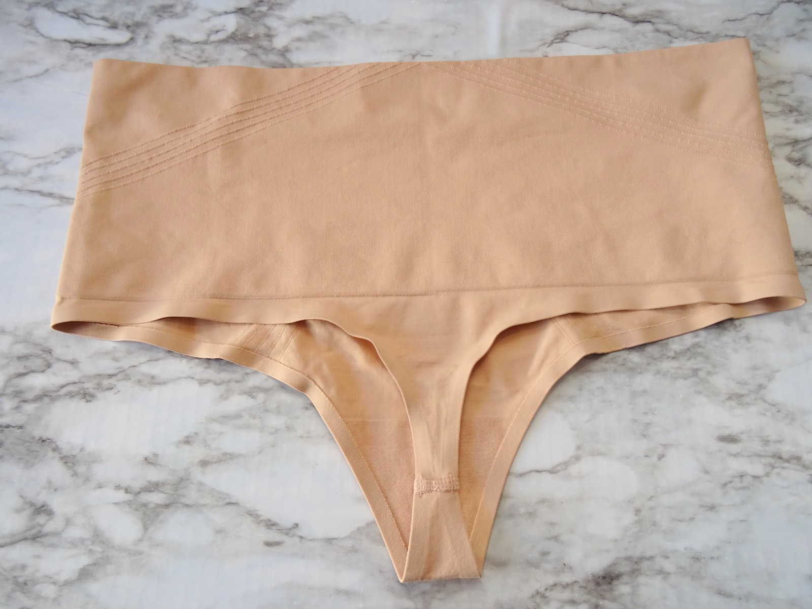 Chantelle 10U90-00Q# Smooth Comfort High Waist Light Shaping Thong US Size XL