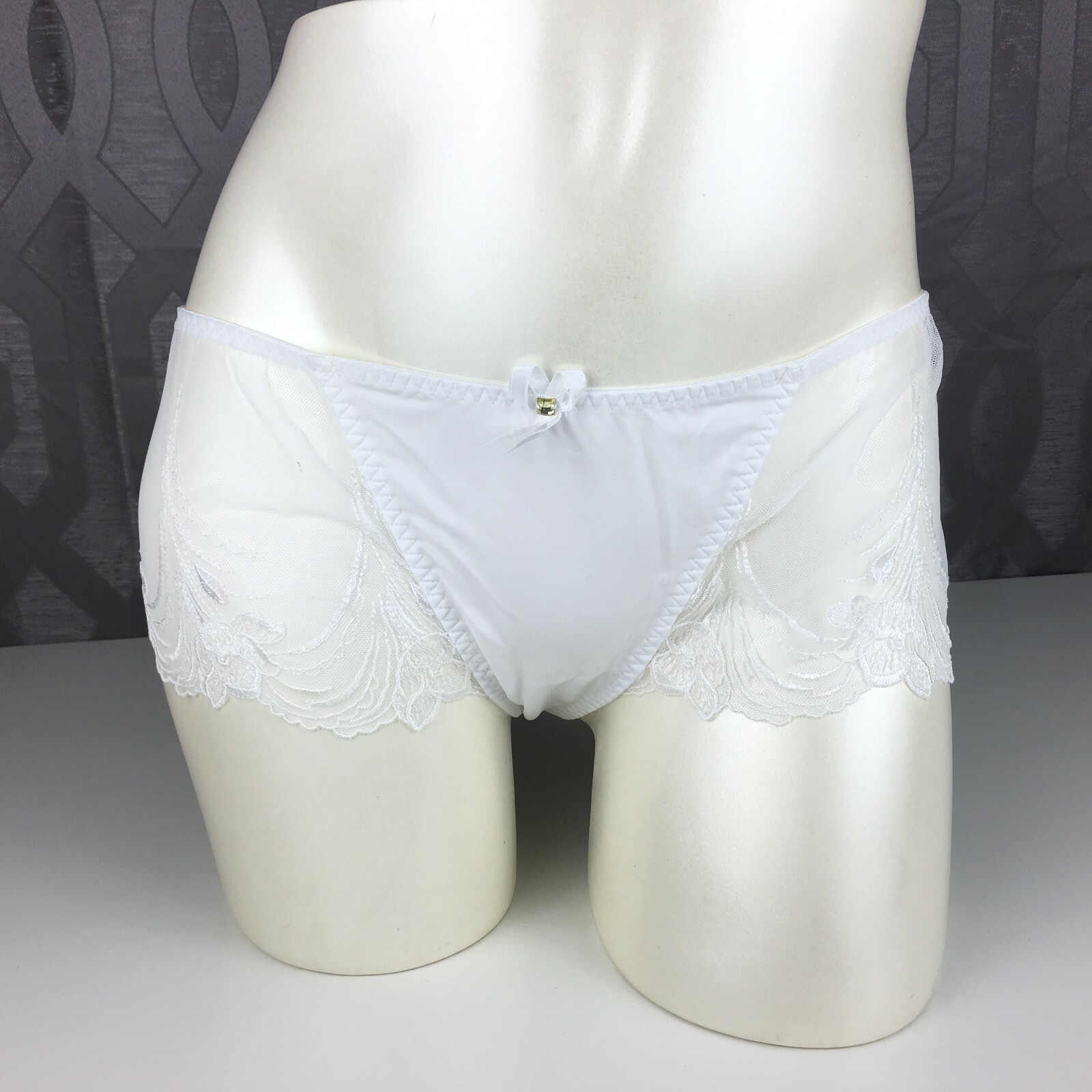 ALEGRO White Embroidered Sheer Hipster Boyshort Panty Lingerie – 9006B