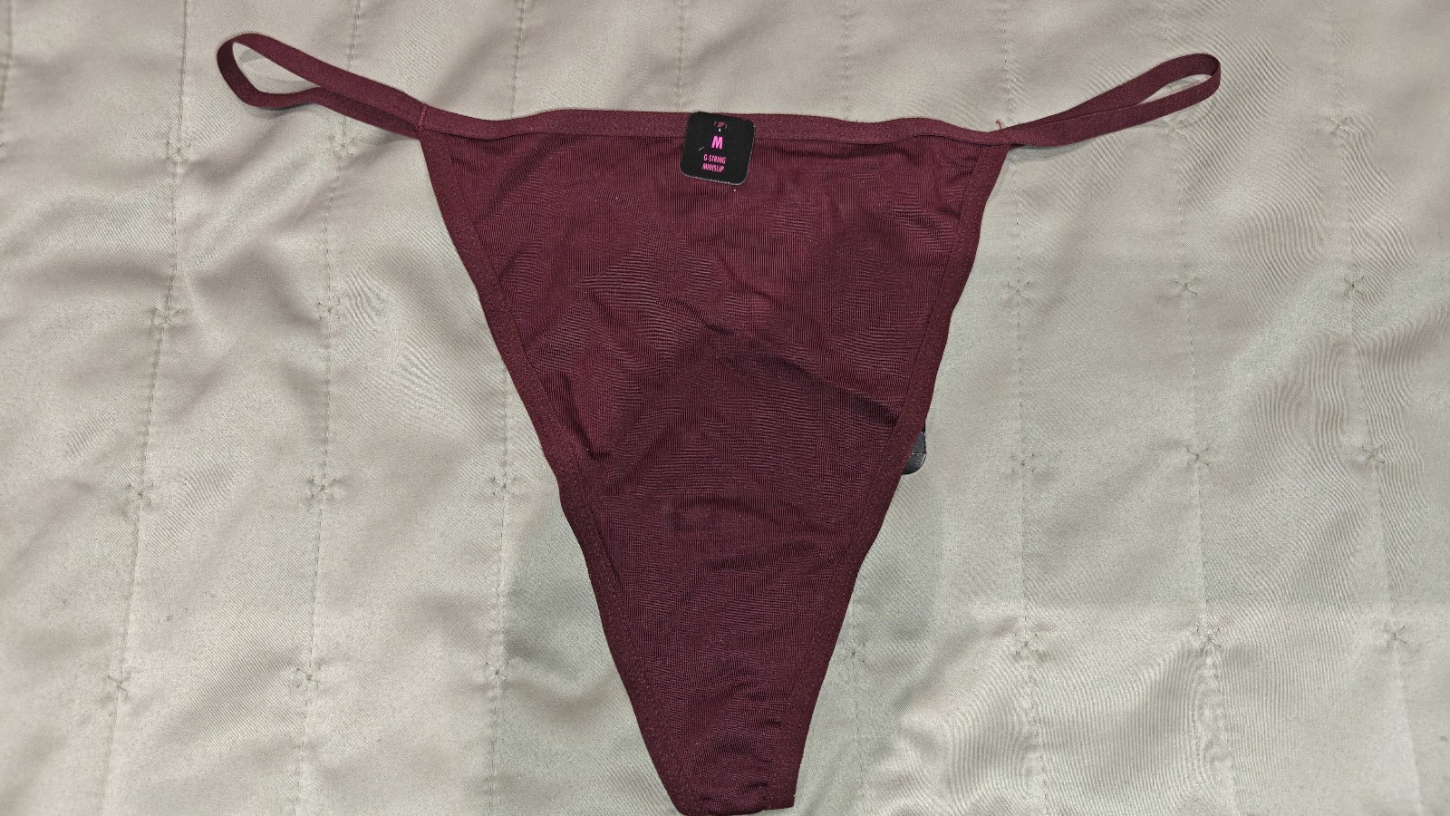 BNWT – LA SENZA Cotton Thong – Size M – Burgundy