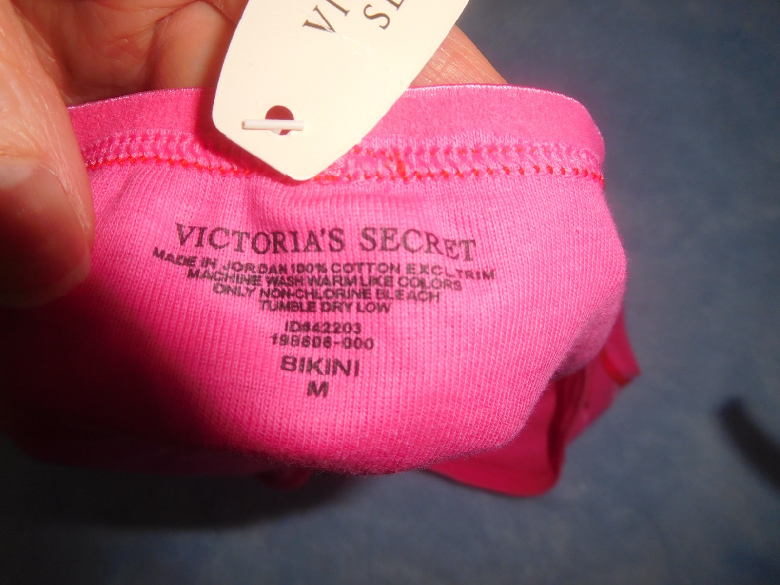 Vintage 2000 Victoria’s Secret Pink Valentine’s Day Cotton Bikini Panties Logo M