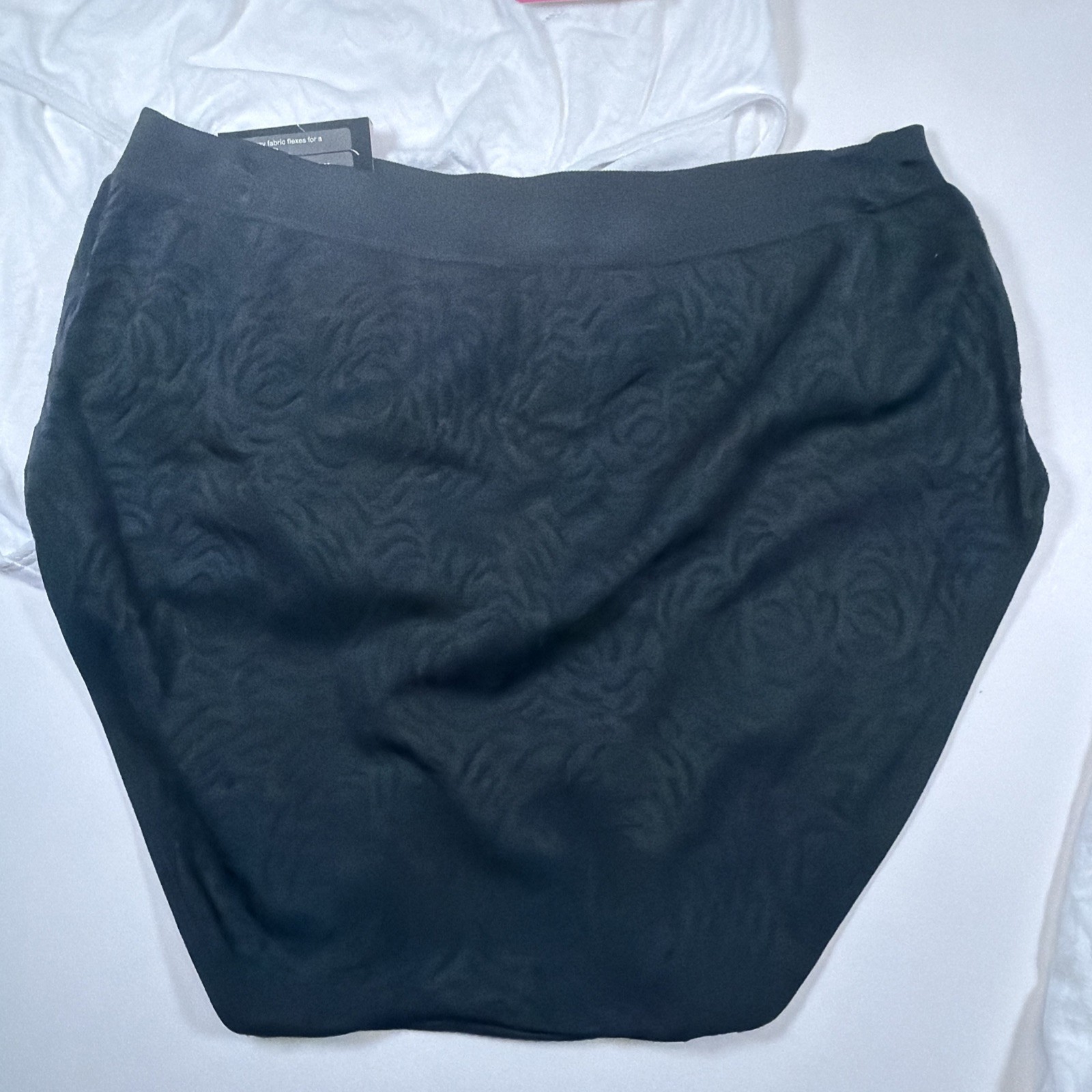 Bali Comfort Revolution Brief Panty Seamless 6/7 Black White 803J 3 PACK NEW M/L