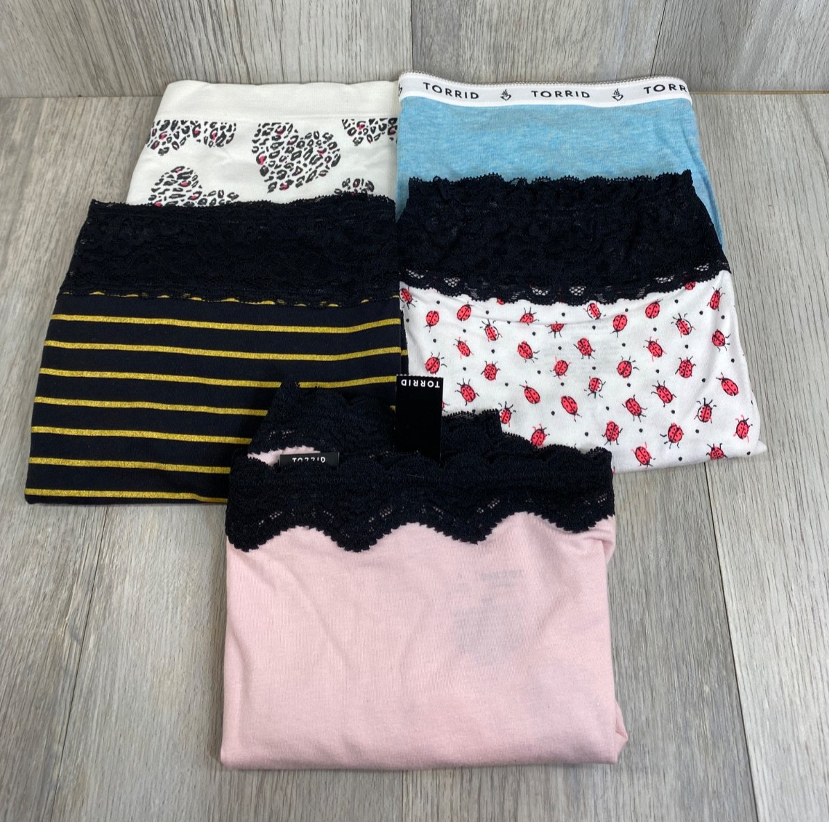PACK of 10 – TORRID Hipster Panties Underwear Plus 4 4x 26 (Mixed Pack)
