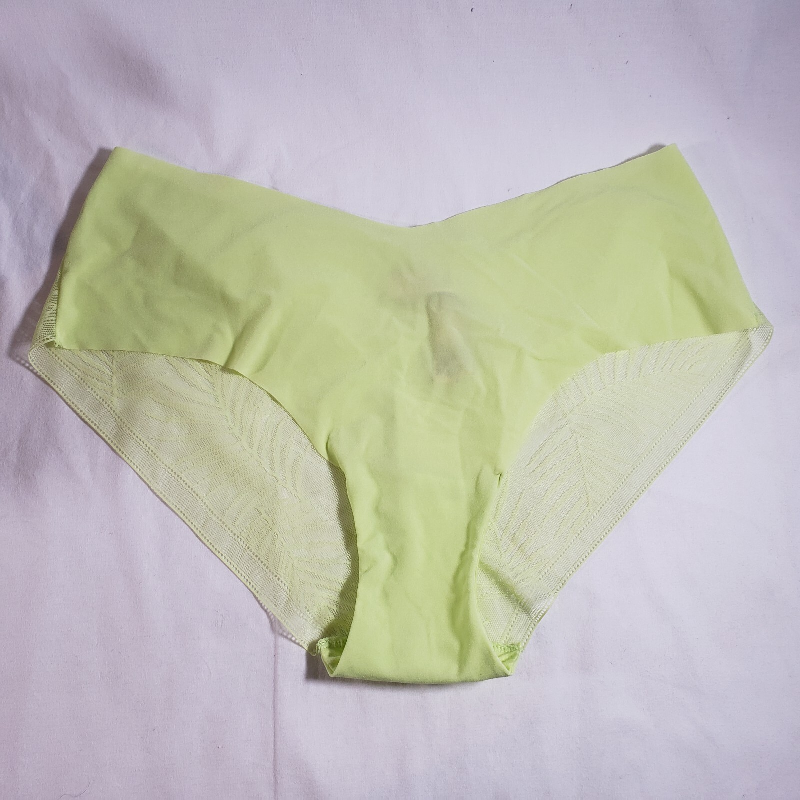 Victoria’s Secret No Show Hiphugger Large Neon Green Seamless Floral Lace Back