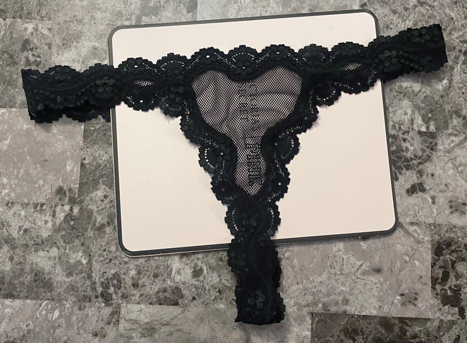 VICTORIA’S SECRET SEXY LITTLE THINGS L BLACK NET LACE VINTAGE RARE THONG PANTIES