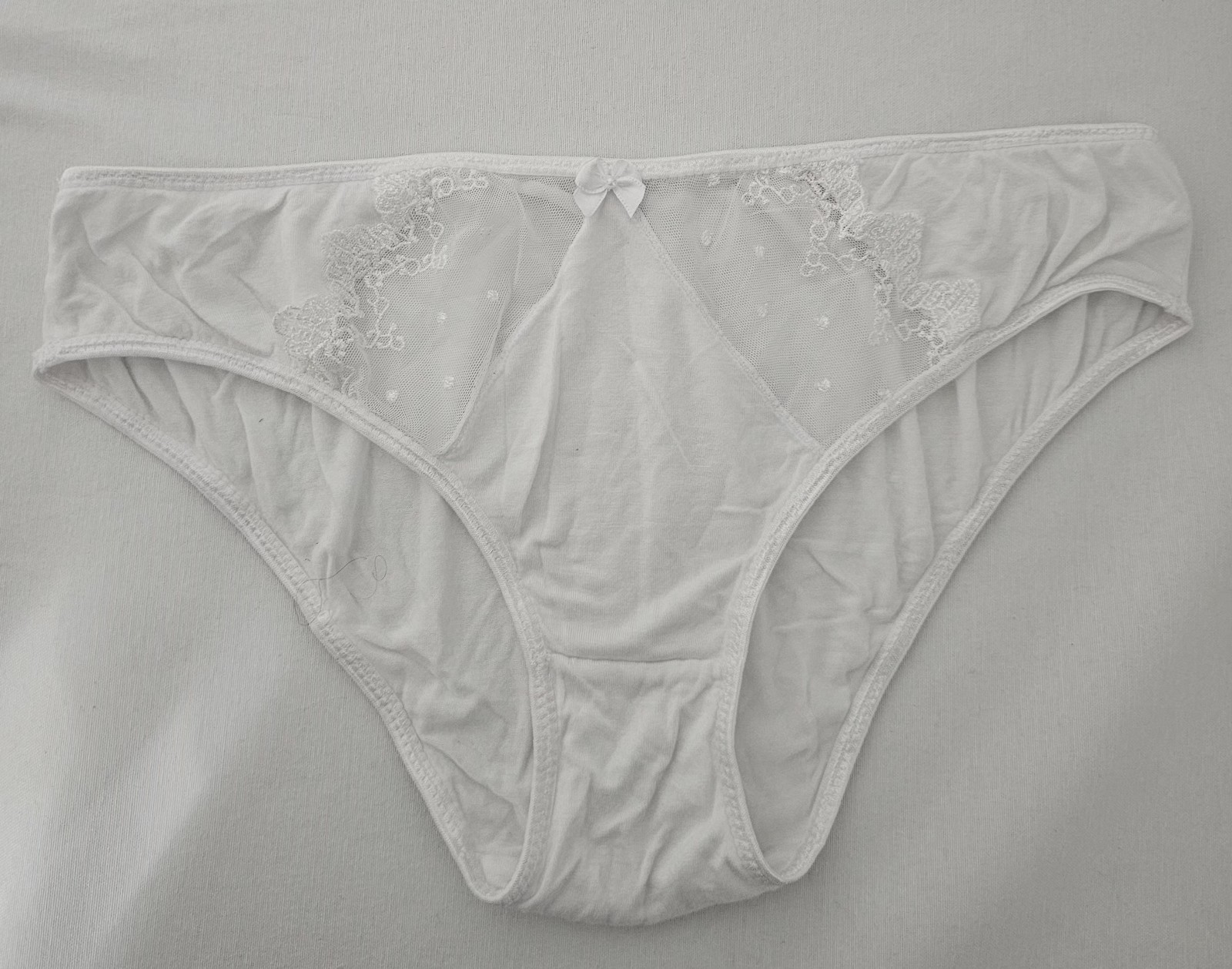 White Lace Mesh Floral Bikini Panties 2 Pack Mid Rise Stretch Bow Accent Women