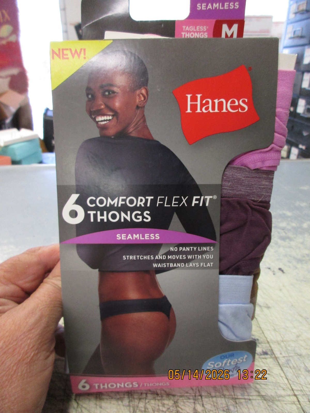 New Hanes Women’s 5pk Comfort Flex Fit Seamless Thongs – 6 M