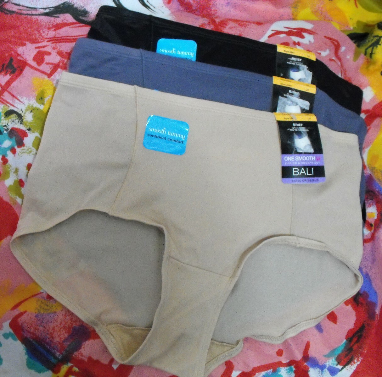 3 NEW BALI 2S61 ONE SMOOTH U SLIP ON & SMOOTH OUT BRIEF PANTIES L/7