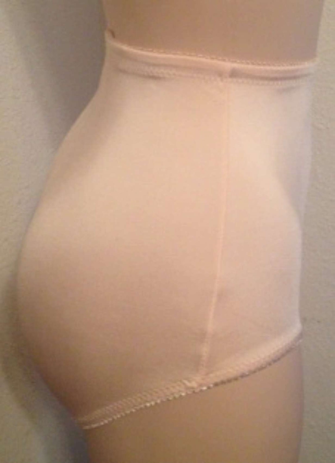 NWT LUCII INTIMATE LOT 3 SPANDX UNDERWEAR PANTIES 4XL IVORY, LIGHT BLUE, SAND