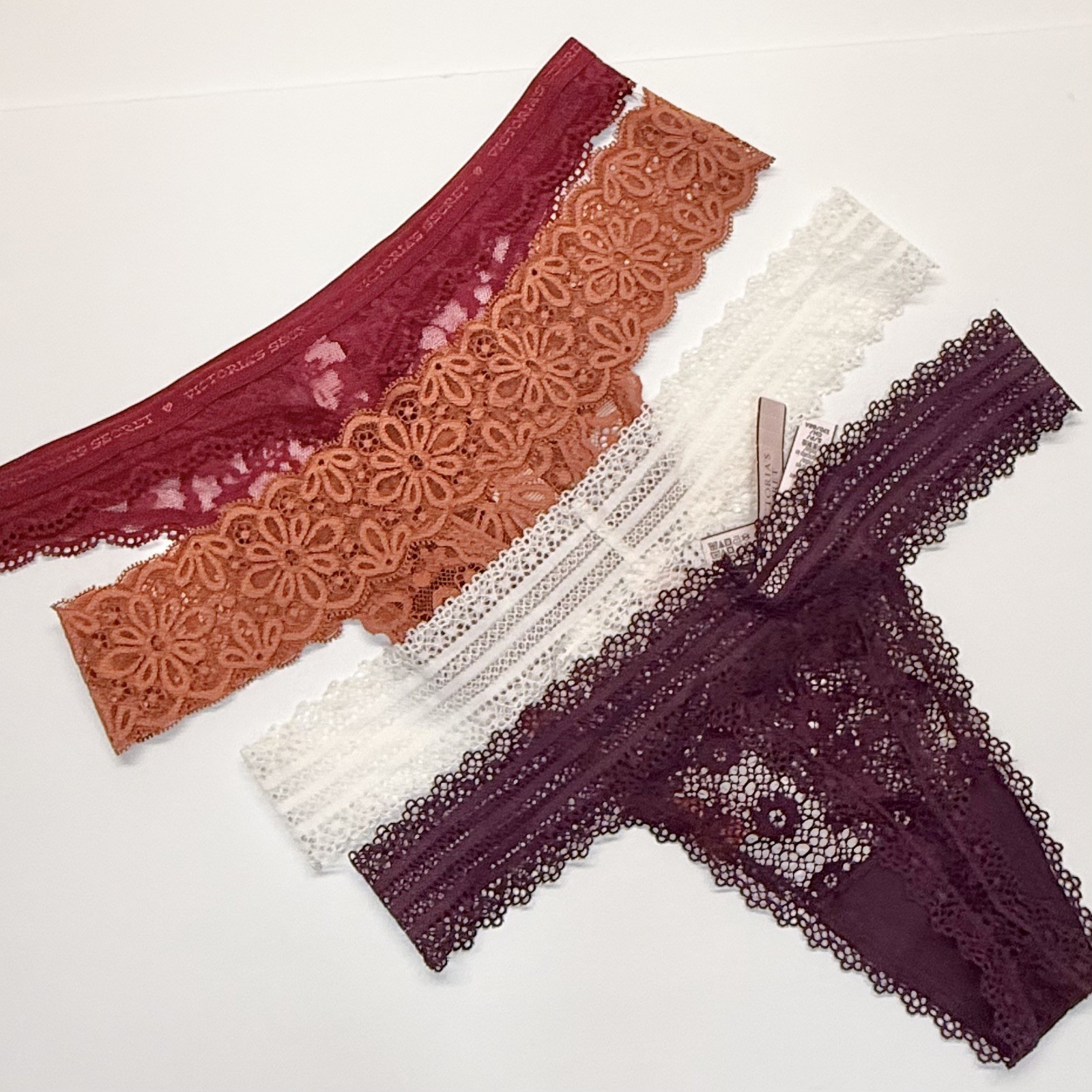 NWT VTG Lot of 4 Victoria’s Secret Pretty Lace Thong Panties Bundle Size Small