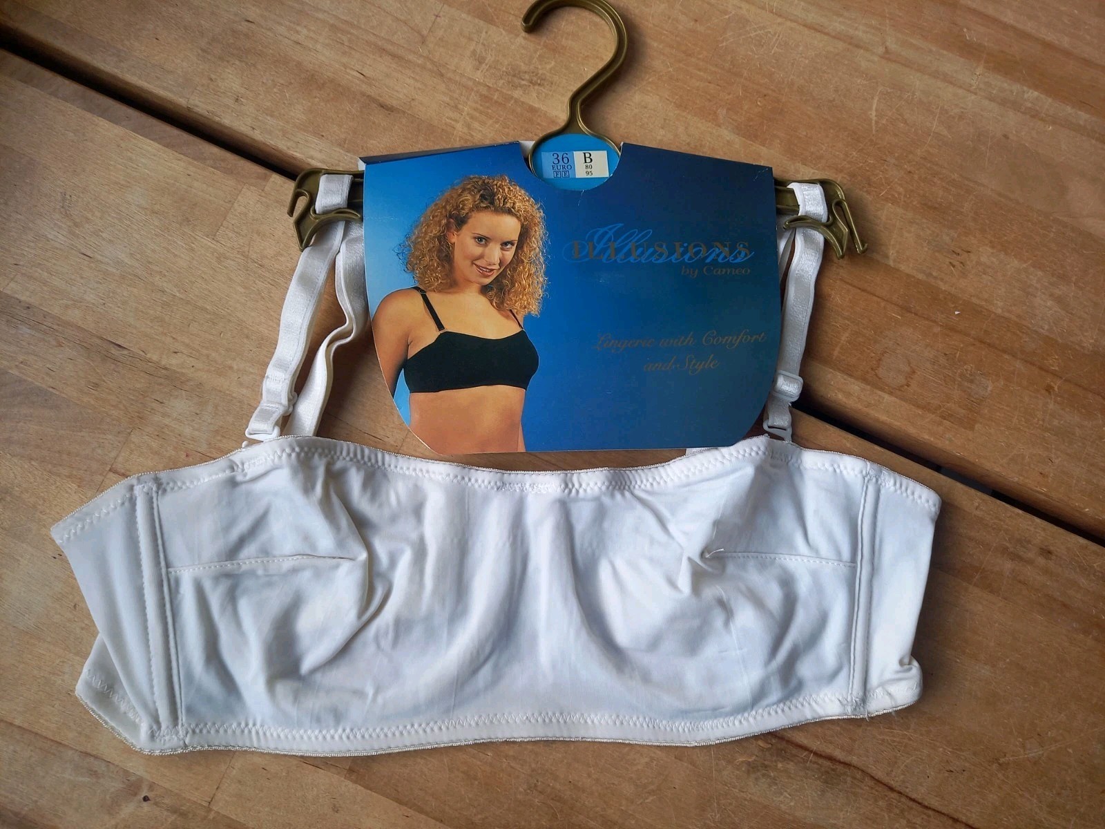 White Stretchy Seamless Detachable Straps  Strapless Underwired Bra 36B NEW