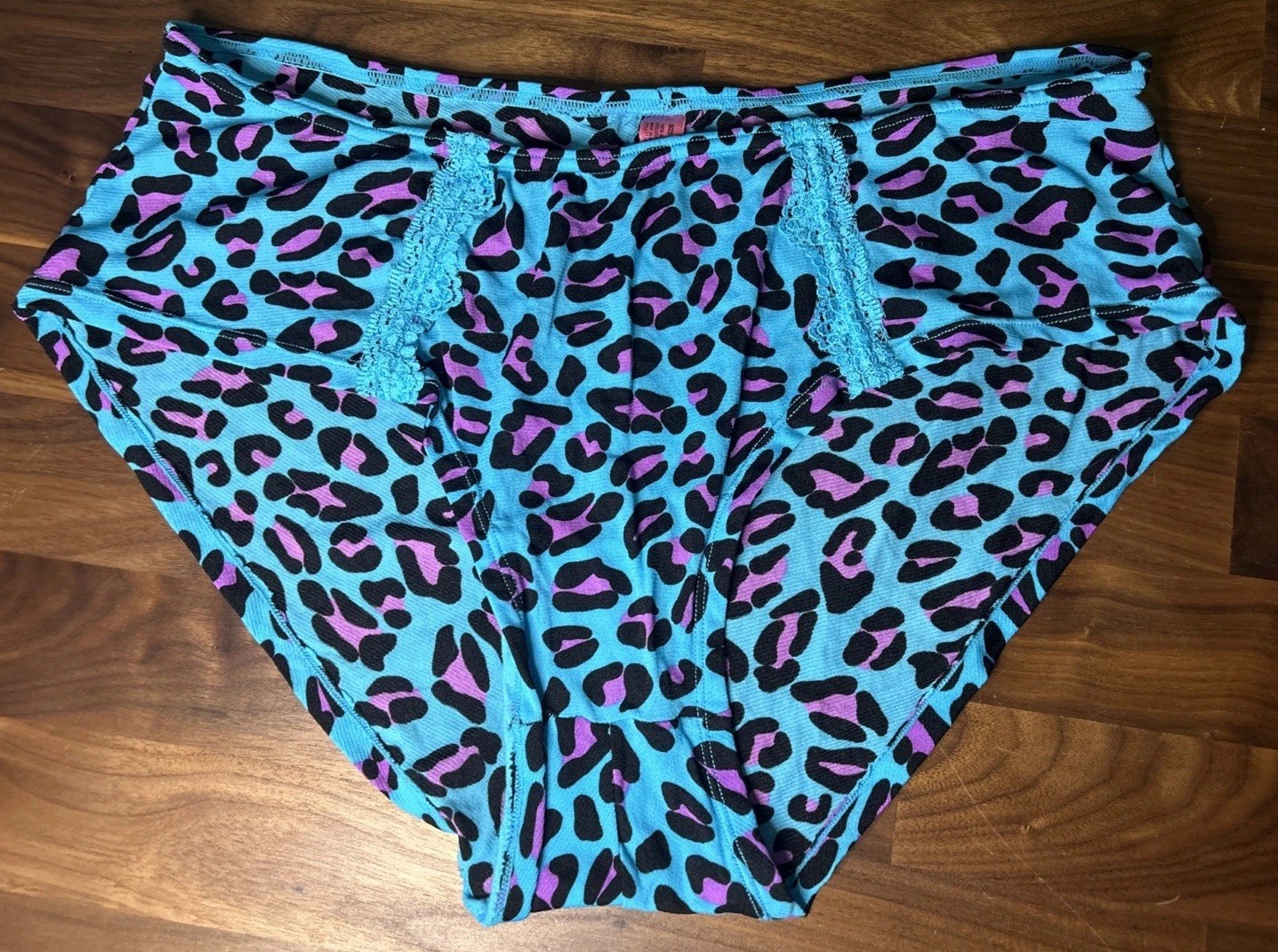 Vtg Fruit Of The Loom Nylon Panties Sz 8 Shiny Hi Cut RARE Leopard Second Skin