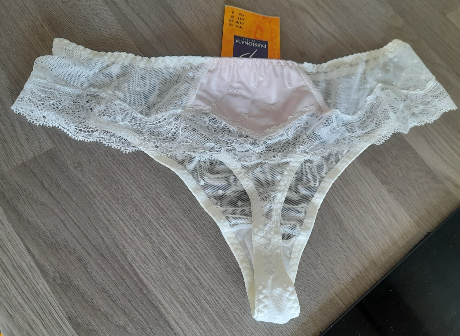 Passionata “Sofia” Sheer Peach/cream Lace/Spotted Thongboy S