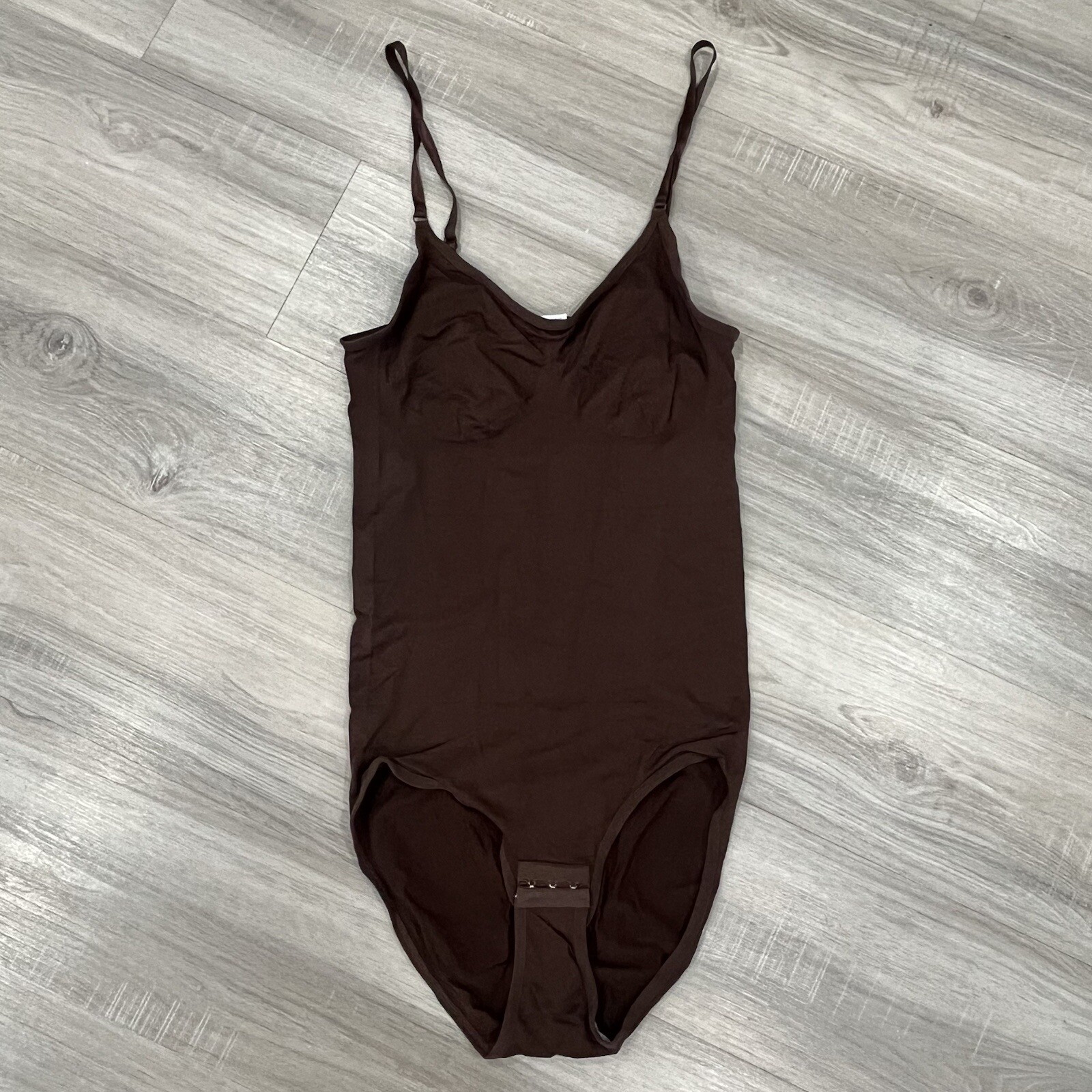 No Brand Set Of 3 Bodysuits Women’s Sz 3X-Large Brown, Black, Beige