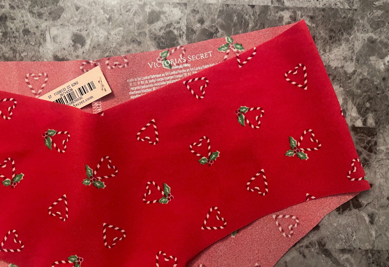NWT VICTORIA’S SECRET RED CANDY CANE HOLLY BERRY RAW EDGE NO SHOW CHEEKY PANTIES