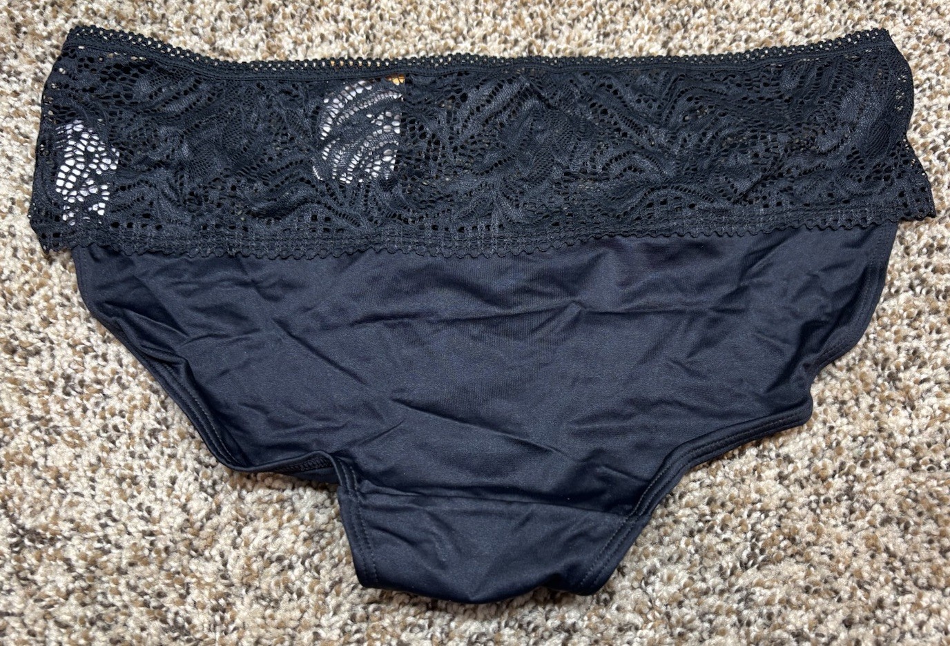 Auden Black Hipster. Size: Medium (8-10).