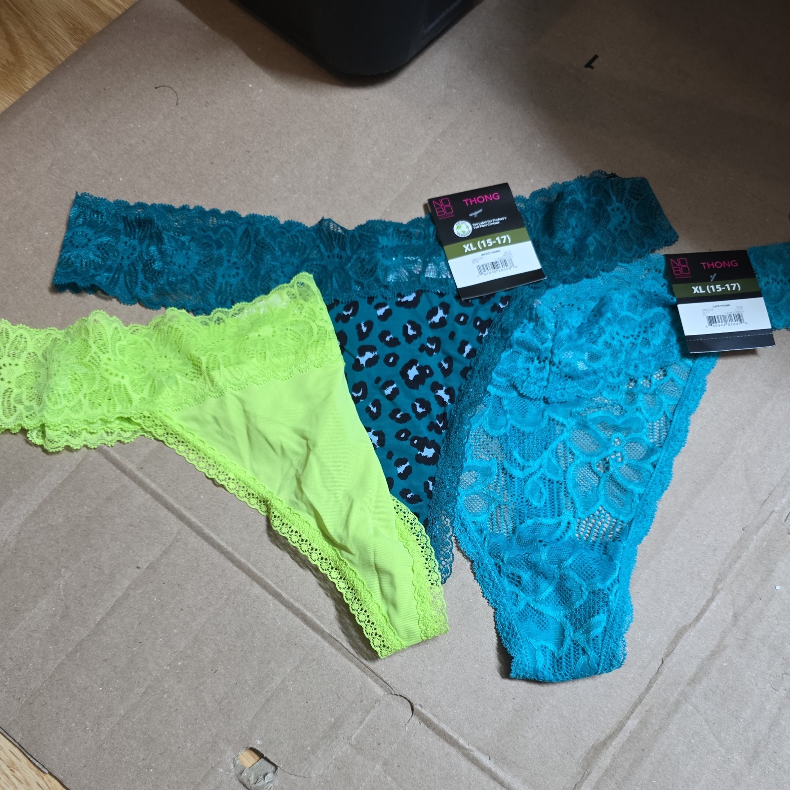 XLg NWT juniors Boundaries Thong Panty lace Underwear 3 pack