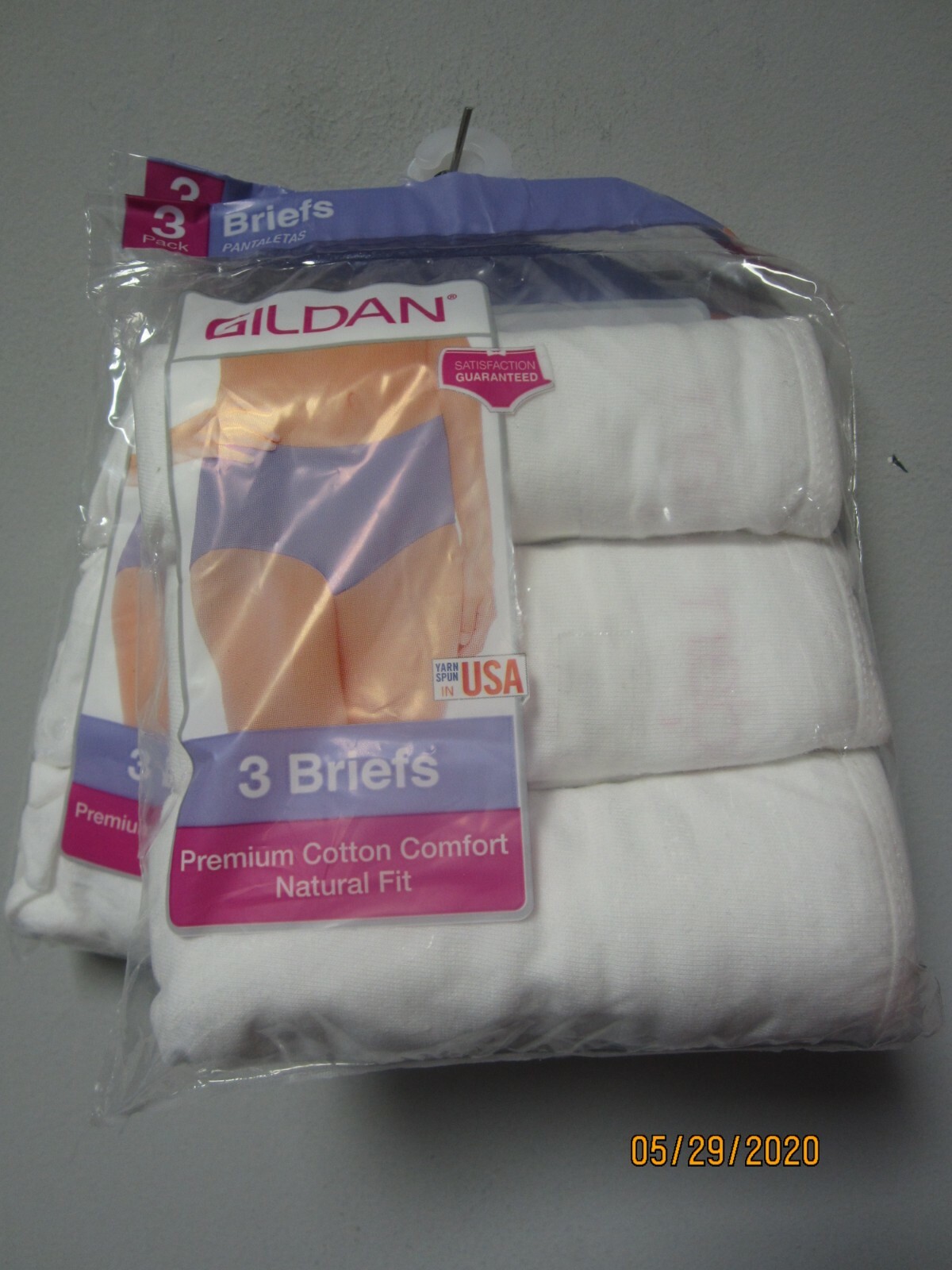 Gildan Women’s 3-Pack White Premium Cotton Briefs Underwear Size 6/M LOT OF 2!