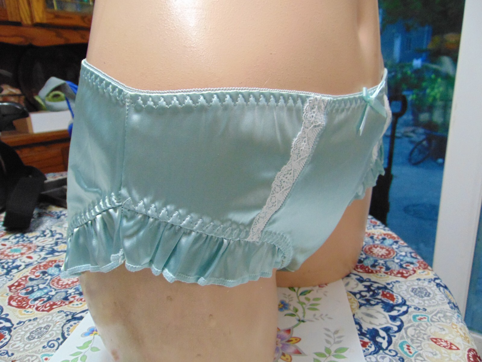 Super Sexy Satin Bikini Briefs Great for Men Size X-Large NWOT