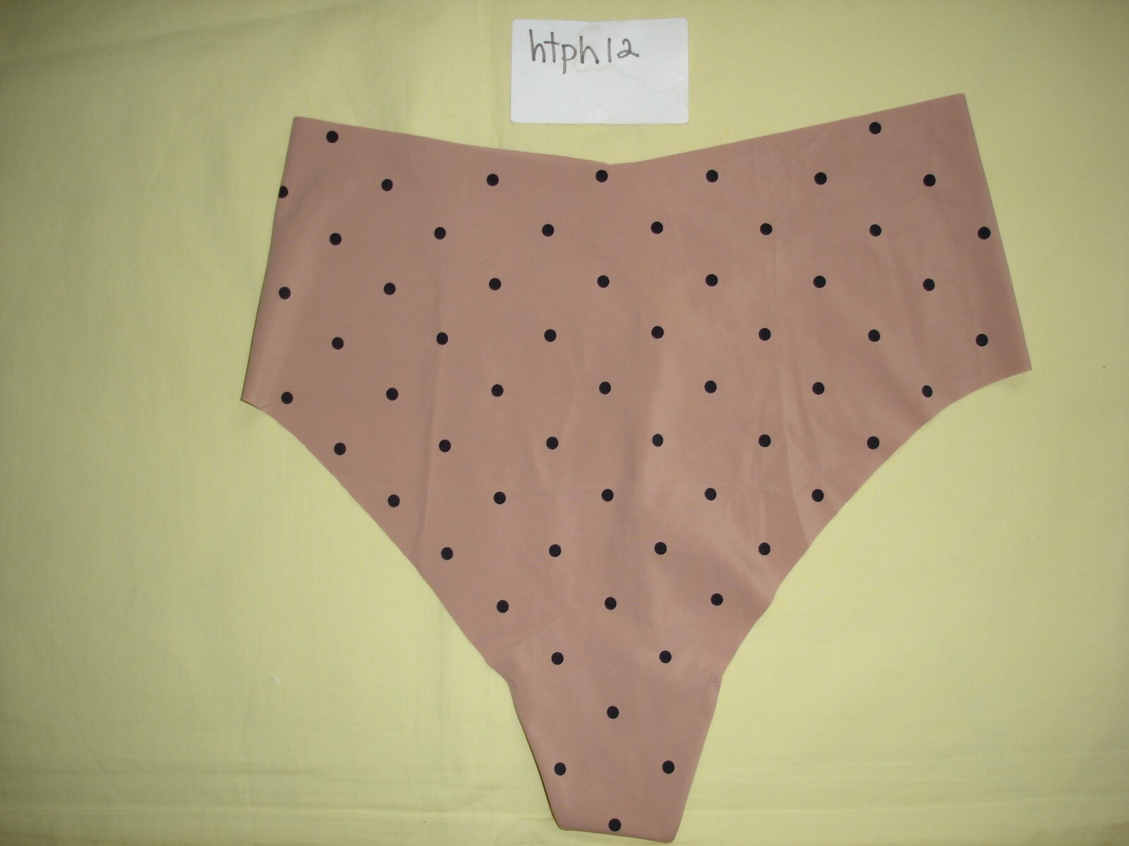 NWT Victoria’s Secret No Show Seamless Nude High Waist Thong String L Panties
