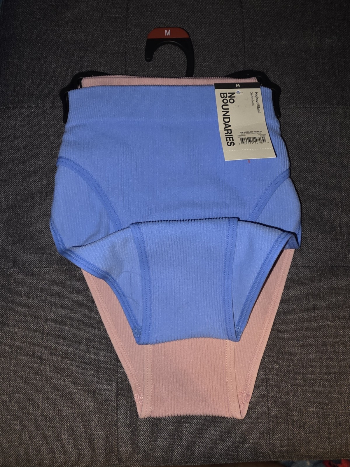 No Boundaries Seamless Bikini Panties – 2 Pack in size M