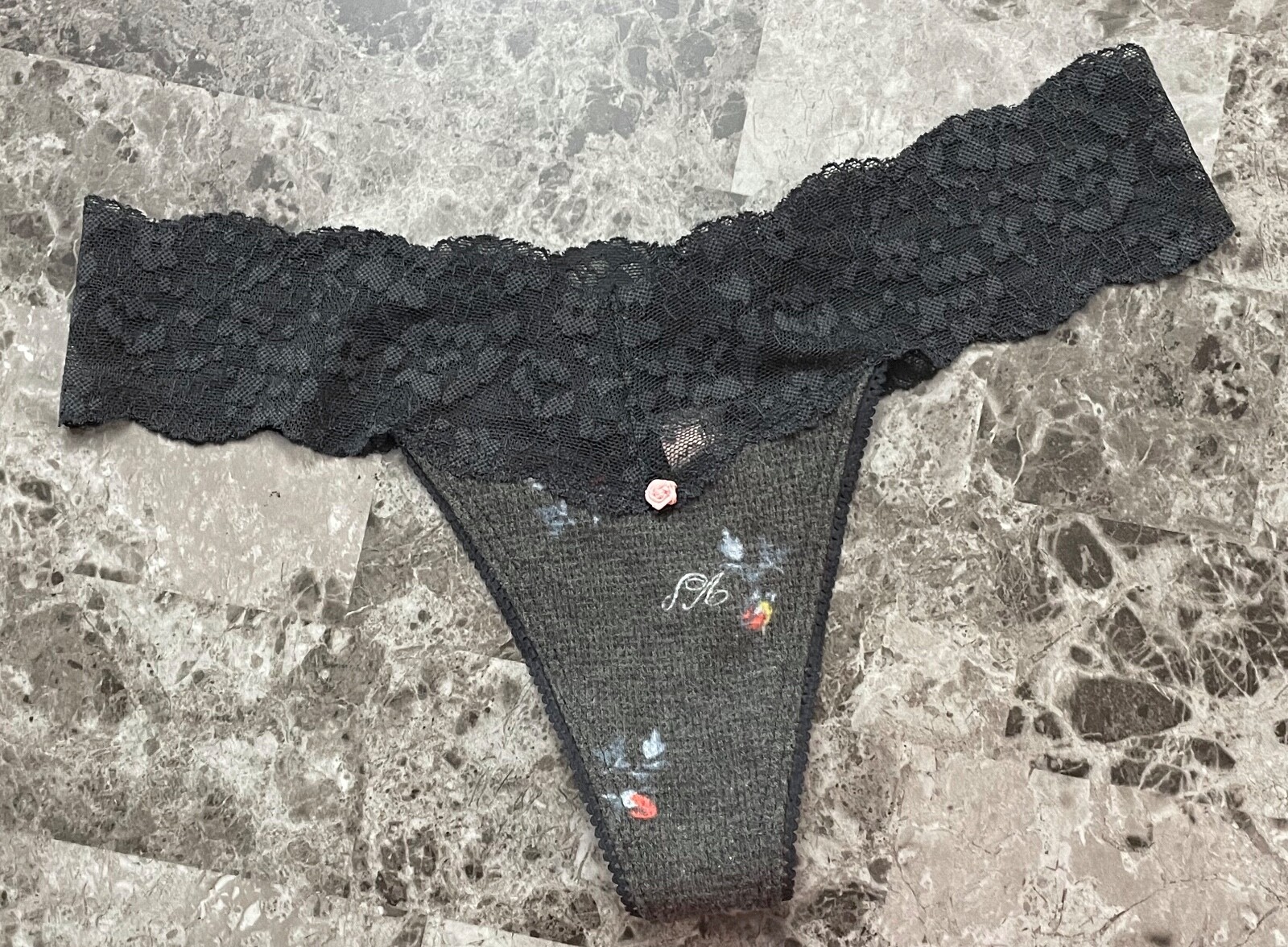NWT VICTORIA’S SECRET GRAY BLUE PINK FLORAL WAFFLE THERMAL LACE THONG PANTIES
