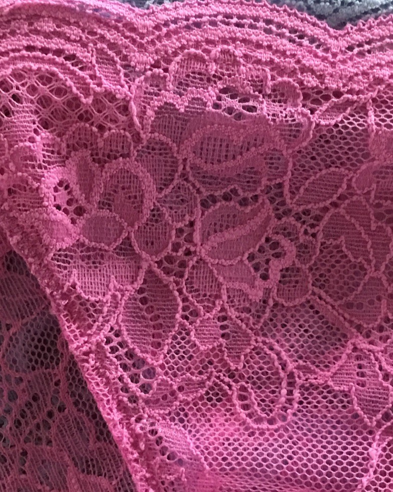 Joyspun Scalloped Lace String Bikini Panty 3-Pack Pink/Blue/Navy Size XS (0-2)