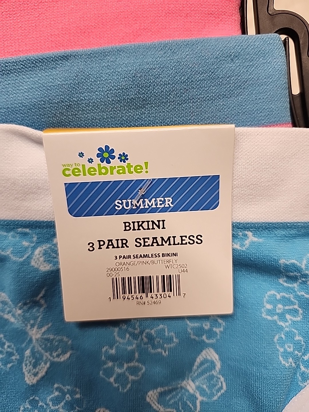 NWT Way To Celebrate 3-Pack Seamless Bikini Panties Size Large Multicolor