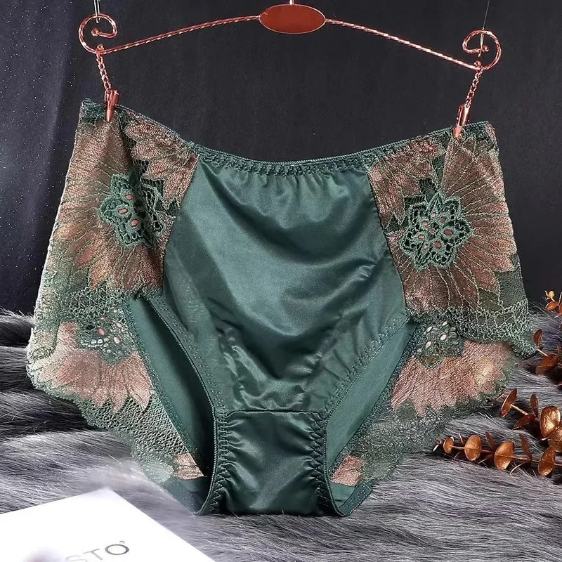 Lace Panties Seamless Mid Rise Women Soft Luxury Briefs Comfortable 1 Piece