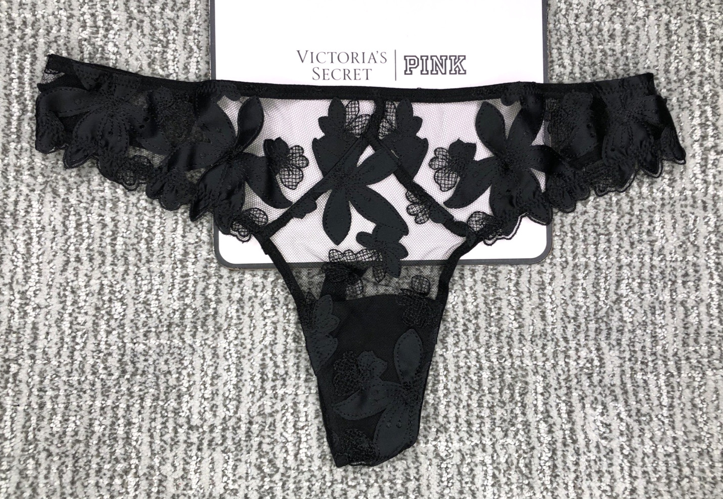 Victoria’s Secret Very Sexy NWT Medium Black Ziggy Floral Embroidery Thong Panty