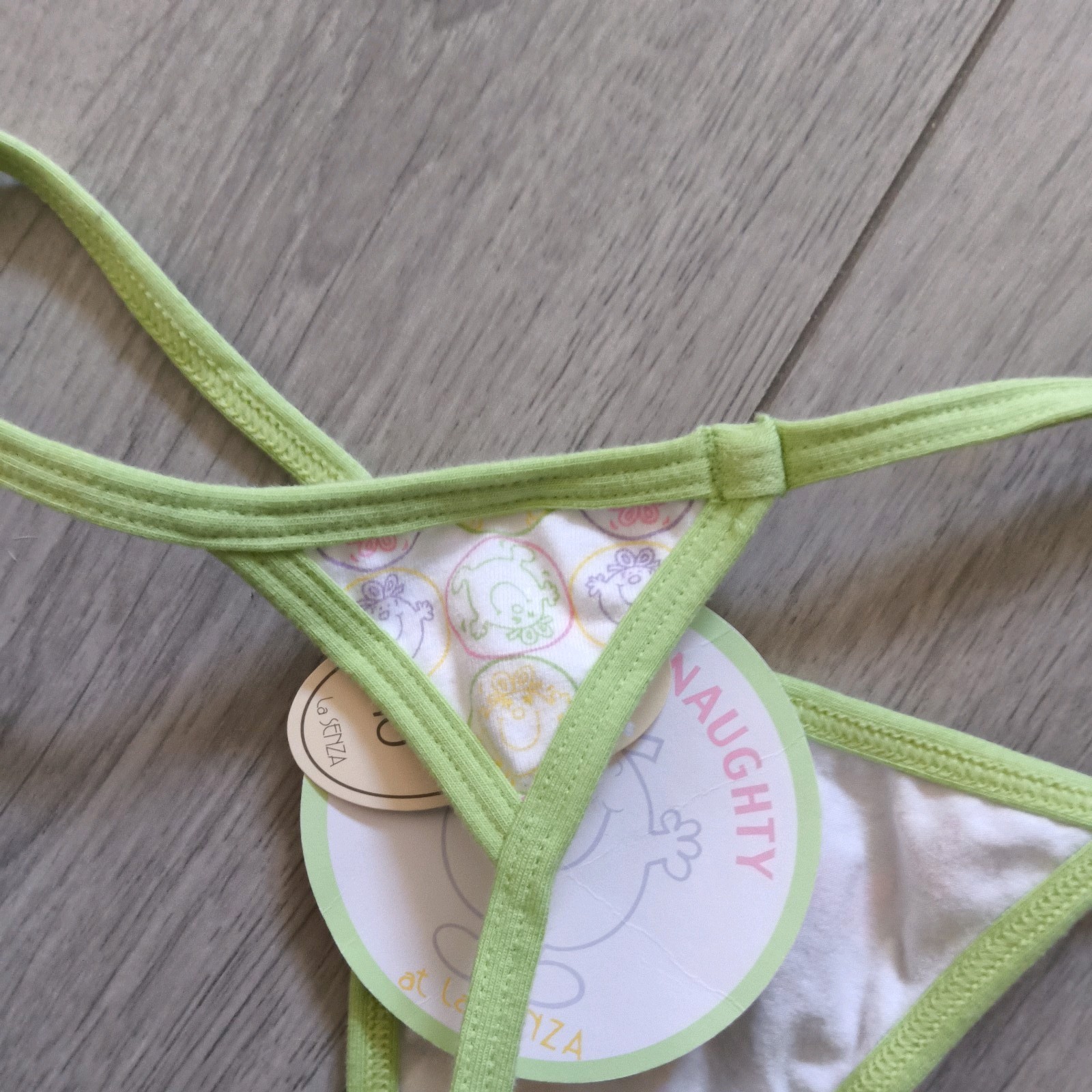 BNWT Vintage La Senza White & Green Little Miss Naughty Thong Size 6-8