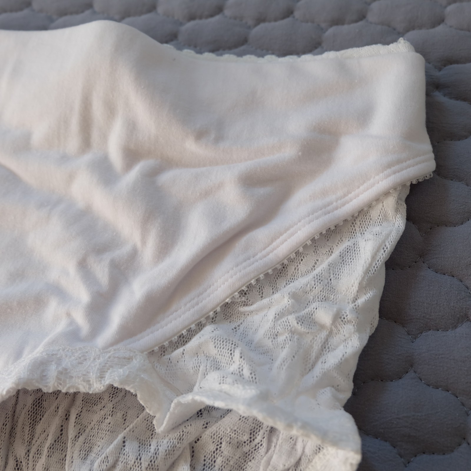 Jeunique Maternity Pregnancy Support Shapewear – Style 675 / Size 2X – White
