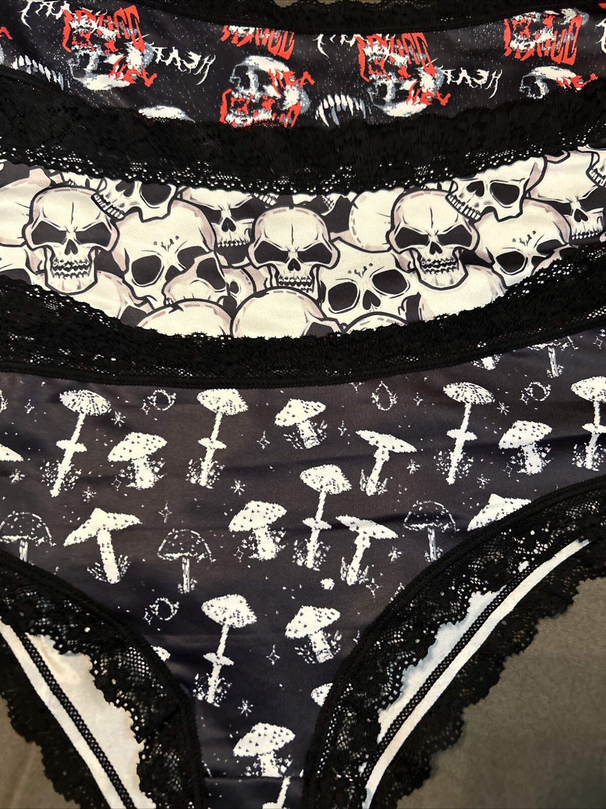 Morvia 3pk lace trim Skater goth Emo panties 4XL Plus Size Skulls & Mushrooms