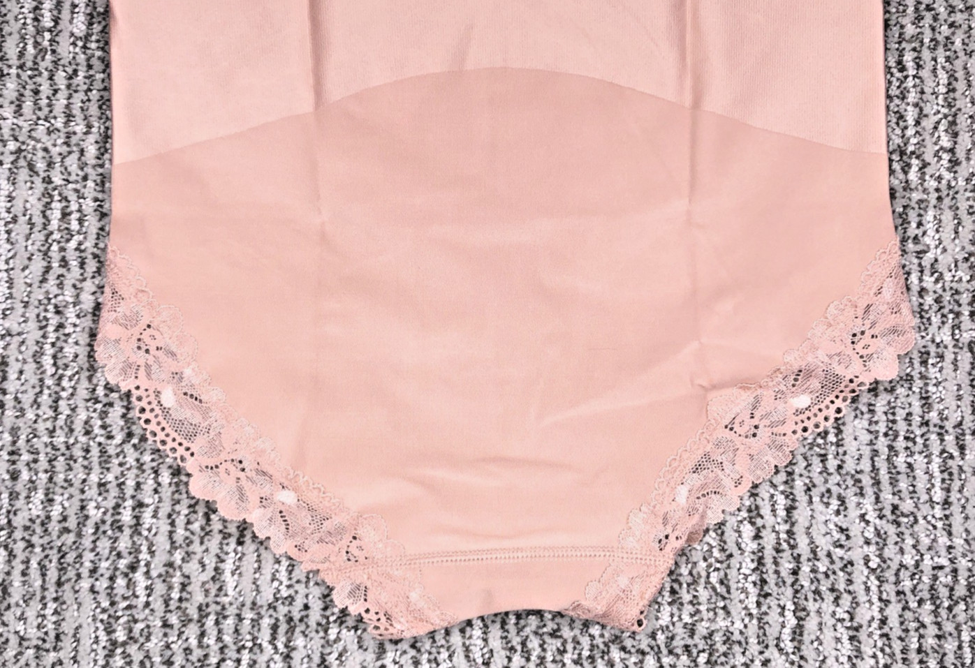 Victoria’s Secret NWT Large Beige Smoothing Shimmer High Leg Brief Panty Lace