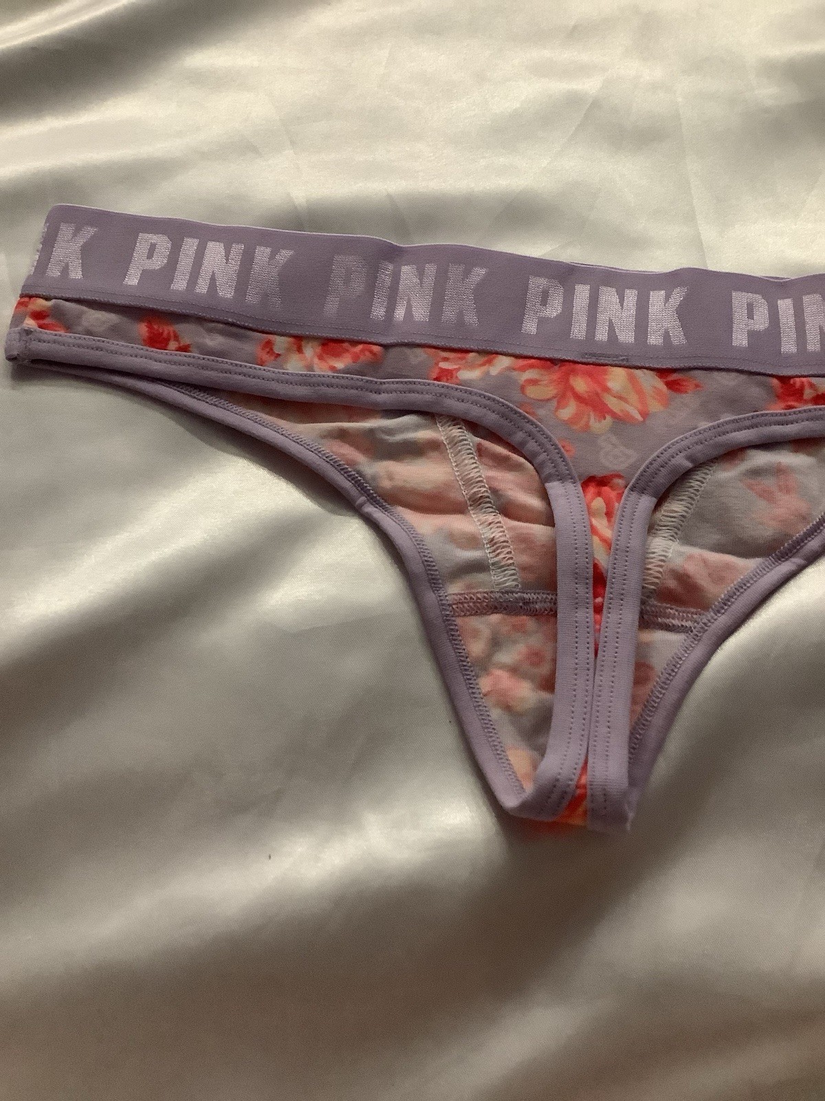 Victoria’s Secret PINK Women’s Thong Panties Purple Floral Boy Binding 1pk Large