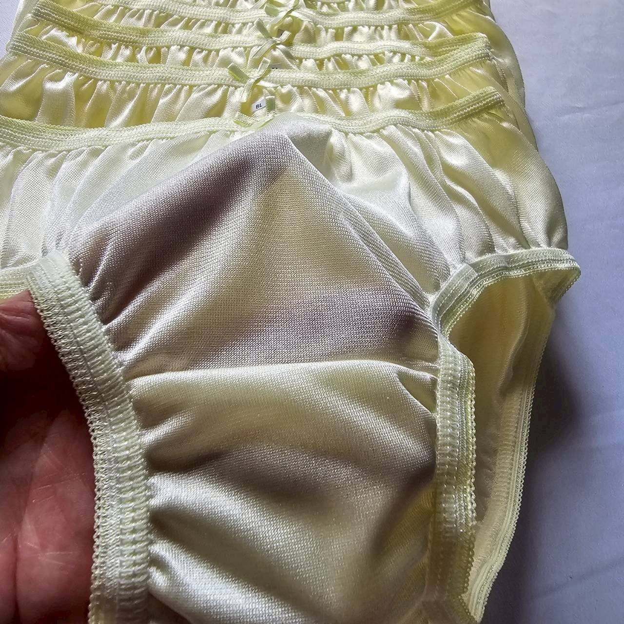 6pcs Yellow Bikini Panties Nylon Underwear Woman Briefs Soft Silky Hip 34″-38″ L