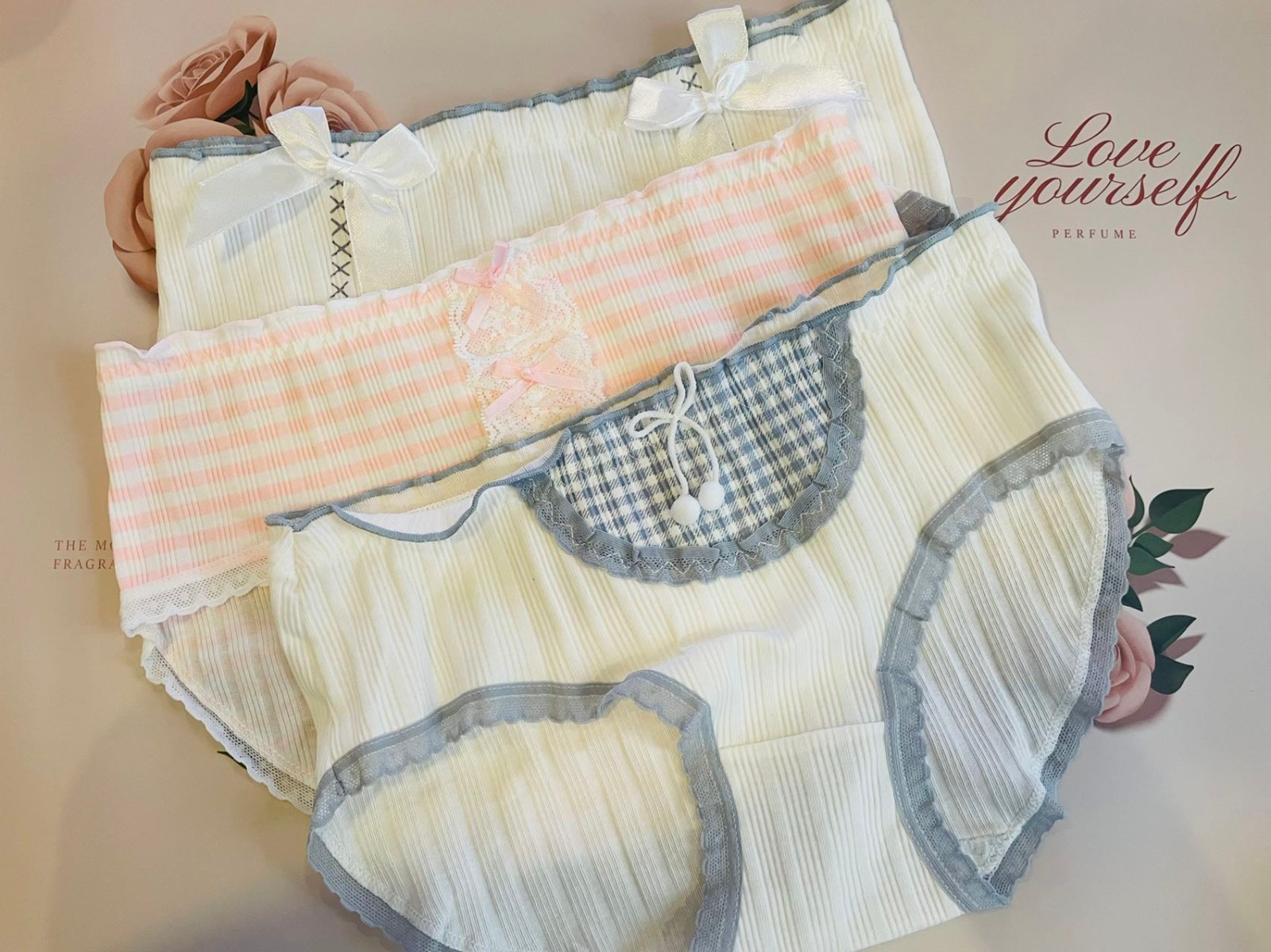 5 Pieces of women underwear panties, Organic Cotton, Mix & Match