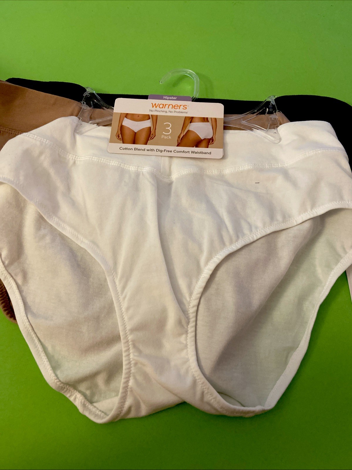 WARNERS ASSORTED WOMENS’ HIPSTER PANTY 3 PACK / MSRP $36/ Size 9 / 2 X-LARGE